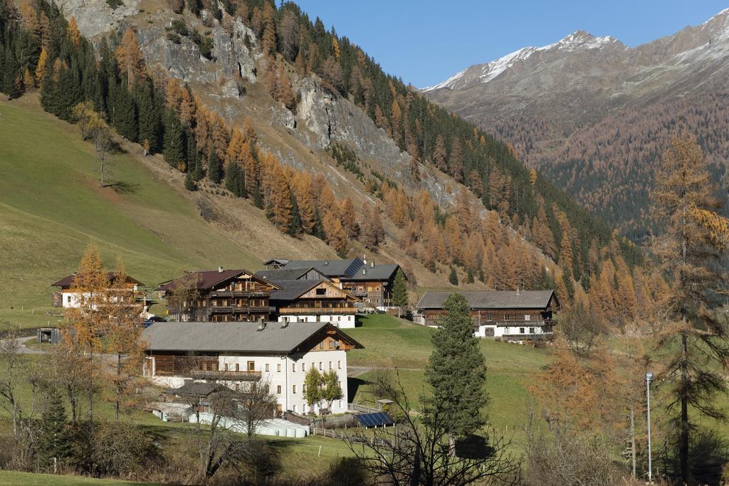 Giatla Hof Der Alfenalm - Ferienwohnungen Am Berg Innervillgraten Eksteriør bilde